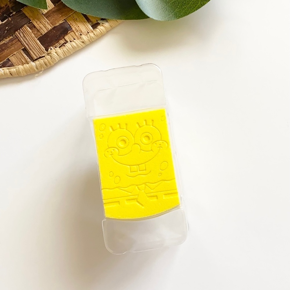 Wet n Wild x Spongebob Makeup Sponge